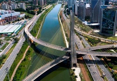 Trecho da Marginal Pinheiros, em São Paulo, será interditado nesta 2ª