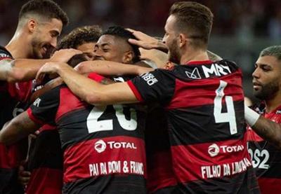 Três jogadores do Flamengo testam positivo para Covid-19