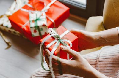 Não gostou do seu presente e precisa trocar? Veja quais são os seus direitos