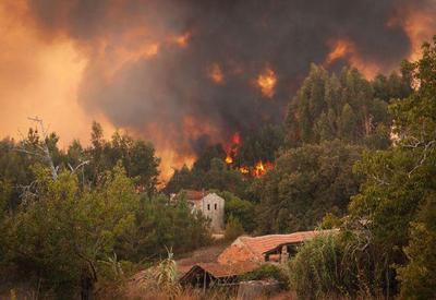 Incêndios florestais na França diminuem após queda de temperatura