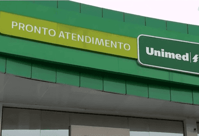 Pacientes enfrentam batalhas judiciais contra a Unimed Ferj por cirurgias e tratamentos suspensos