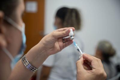 Mais de 3 mil servidores públicos receberam vacina contra a dengue em campanha da Geap