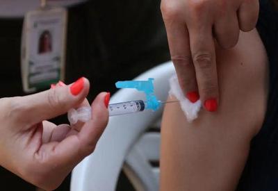 Vacina contra o HPV será aplicada em dose única, diz Ministério da Saúde