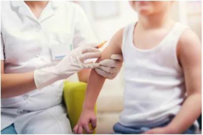 Vacinação de crianças aumenta no mundo, mas cai no Brasil