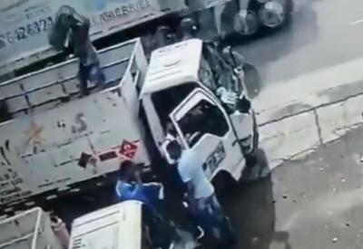 Vídeo: homem arremessa botijão de gás em ladrão e impede assalto