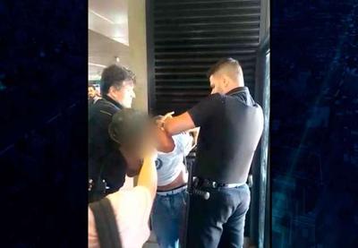Vídeo mostra ação violenta de seguranças do metrô contra menor