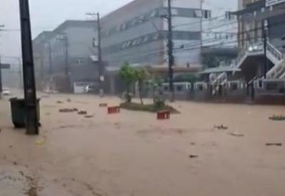 Petrópolis volta a registrar fortes chuvas e Defesa Civil aciona alerta