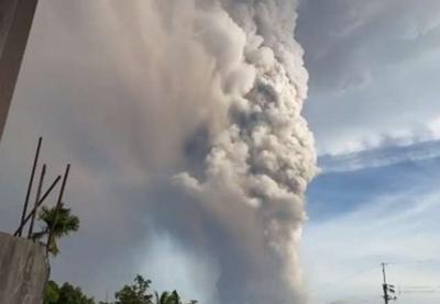 Vulcão nas Filipinas pode entrar em erupção nas `próximas horas ou dias`
