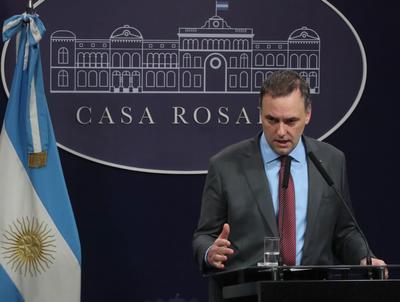 Porta-voz de Milei diz que Argentina vai avaliar "caso a caso" foragidos suspeitos de participar do 8 de janeiro