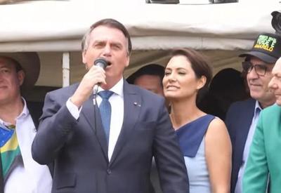 Bolsonaro muda tom e faz discurso ameno no 7 de Setembro