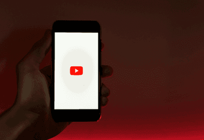 Justiça Federal dá 60 dias para YouTube adotar medidas contra publicidade infantil abusiva