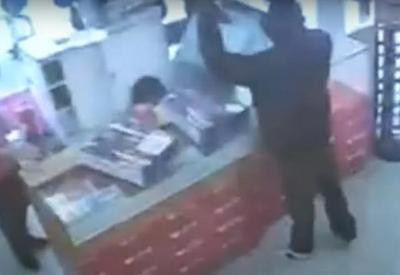 Polícia prende criminoso suspeito de roubar loja de departamentos