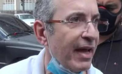Preso por crimes sexuais contra pacientes, médico de SP é acusado de violentar a esposa 