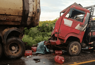 Acidente na GO-219 entre Guapó e Aragoiânia deixa 4 mortos 