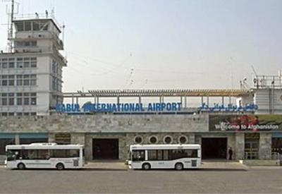 URGENTE: Explosão e tiros no aeroporto de Cabul no Afeganistão