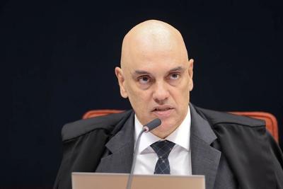 Bolsonaro em prisão domiciliar: Moraes autoriza visita de médicos, mas internação deve ser comunicada em até 24h
