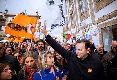 Centro-direita vence eleições legislativas em Portugal com margem pequena