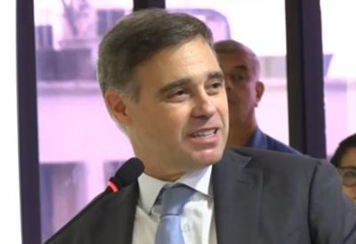 "Papel do bom juiz não é ser estrela", afirma André Mendonça