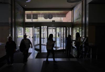 Apagão na Europa foi causado por variação extrema de temperatura na Espanha, diz operadora