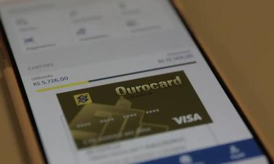 Polícia faz operação contra suspeitos de fraudar R$ 40 milhões em transações bancárias