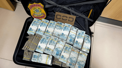 PF apreende mala com R$ 1,7 milhão em veículo que seguia para Brasília