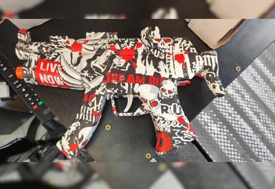 Projetos de lei no RJ pretendem restringir armas de gel vendidas como brinquedos