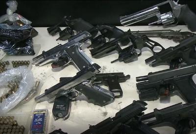 Ex-militares são presos em operação contra esquema clandestino de fabricação de armas no RJ
