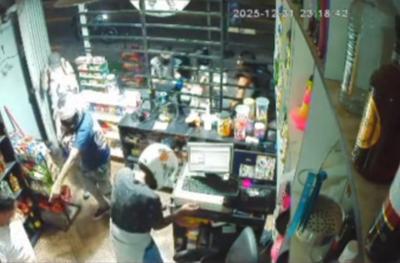 Criminosos fazem arrastão em adega minutos antes do Ano Novo em SP