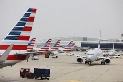 Falha técnica paralisa voos da American Airlines nos EUA na véspera de Natal