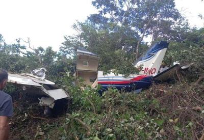 Aeronave com cinco pessoas cai em fazenda do ex-piloto Nelson Piquet