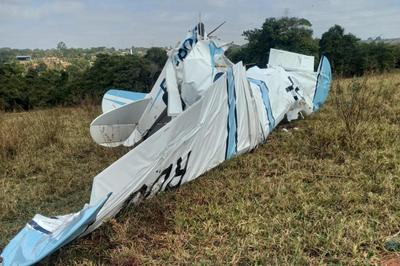 Avião de pequeno porte cai em São José do Rio Preto e deixa dois mortos
