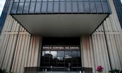 Copom eleva Selic e taxa básica de juros vai a 11,25%