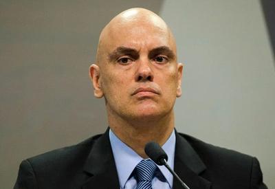 Moraes vê "cinismo" em alegação de advogados e nega pedido do X Brasil sobre ordens judiciais