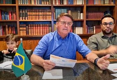 Bolsonaro diz que vai apresentar documento com suas prioridades
