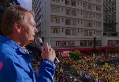 Na Paulista, ato de Bolsonaro reúne apoiadores e pede justiça por condenados a tentativa de Golpe