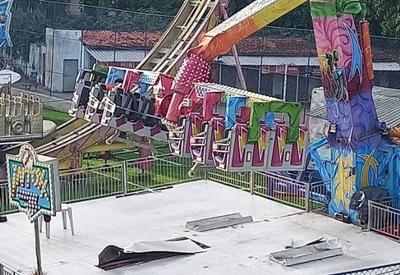 Acidente em parque de diversões deixa irmãos feridos em Salvador