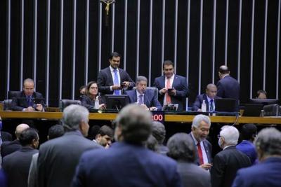 Câmara afirma que respeitou a lei e não infringiu regras para emendas ao orçamento