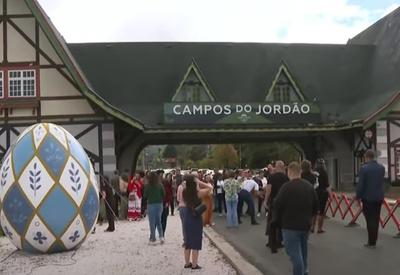 Frio antecipa temporada e impulsiona turismo em Campos do Jordão (SP)
