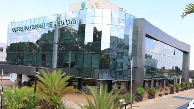 Conselho Federal de Medicina critica ação para que enfermeiros realizem aborto legal