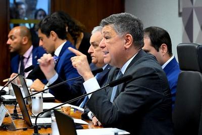 Presidente da CPMI critica pedido da justiça para arquivar prisão de suposto sócio do "Careca do INSS"