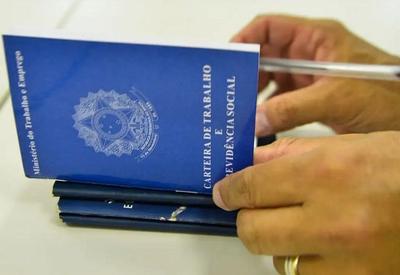 Desemprego no Brasil cai para 5,6%, menor taxa desde 2012, aponta IBGE