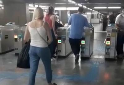 Passageiros denunciam ter sofrido agressões de seguranças em metrô de SP
