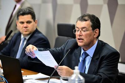 Reforma tributária é aprovada na CCJ com mudança para pão, erva-mate e remédios de diabetes