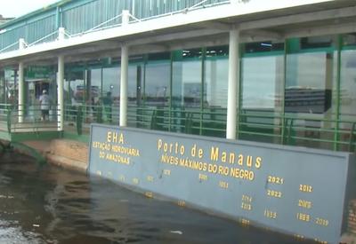 Alagamentos no Amazonas afetam mais de meio milhão de pessoas