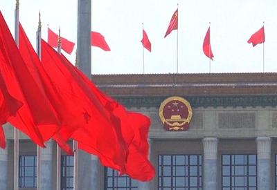China afirma que vai devolver taxação anunciada pelos Estados Unidos
