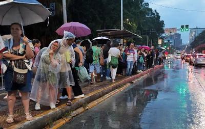 Defesa Civil alerta para possibilidade de chuva forte a partir de sexta (14) em São Paulo