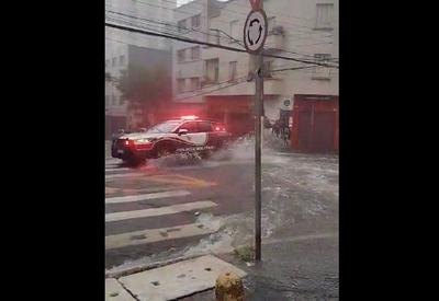 Chuva em São Paulo: sobe para 66 mil o número de clientes sem luz na região metropolitana