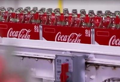 Trump diz que Coca-Cola aceitou alterar receita nos Estados Unidos; entenda o que muda