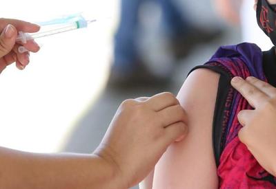 Rio de Janeiro suspende vacinação de crianças por falta de doses