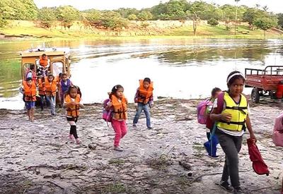 Calendário escolar do Amazonas acompanha volume dos rios